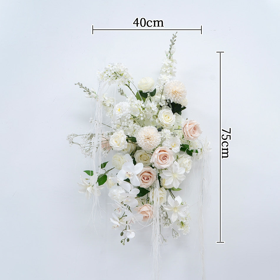 エレガントな青と白の花柄ウェディングアーチ、人工花のアレンジメント