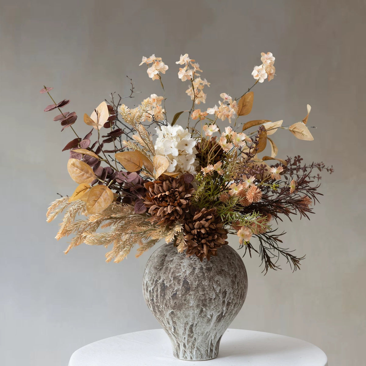 Arreglo de Ramo Floral con Tema Elegante de Otoño | Flores Artificiales de Lujo para Boda y Decoración Interior del Hogar VB-113 (Sin Jarrón)