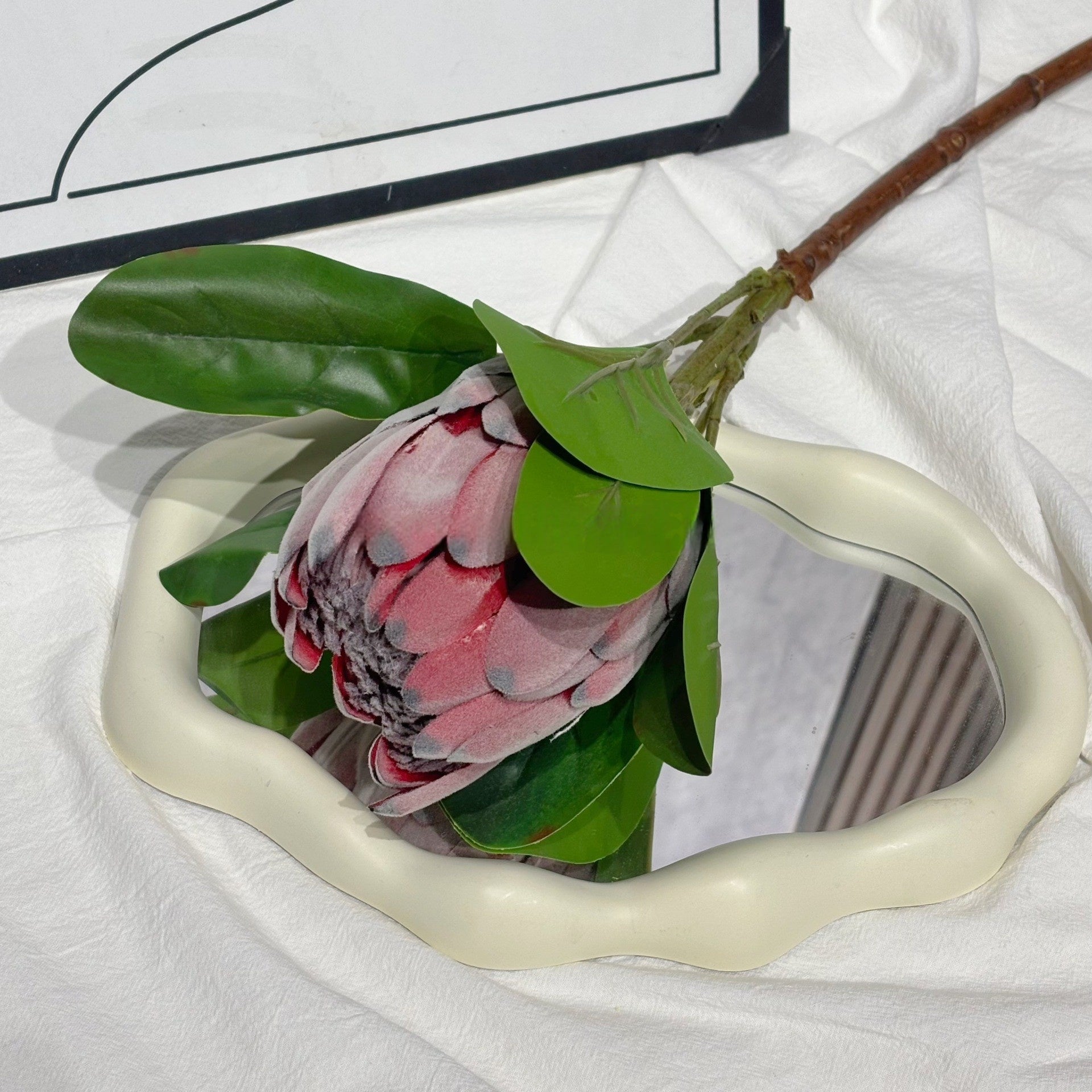 Schwarz-rosa Kunstblumen-Set – Moderne Geburtstagsparty-Hintergrunddekoration mit Kunstblumenarrangement FA-255