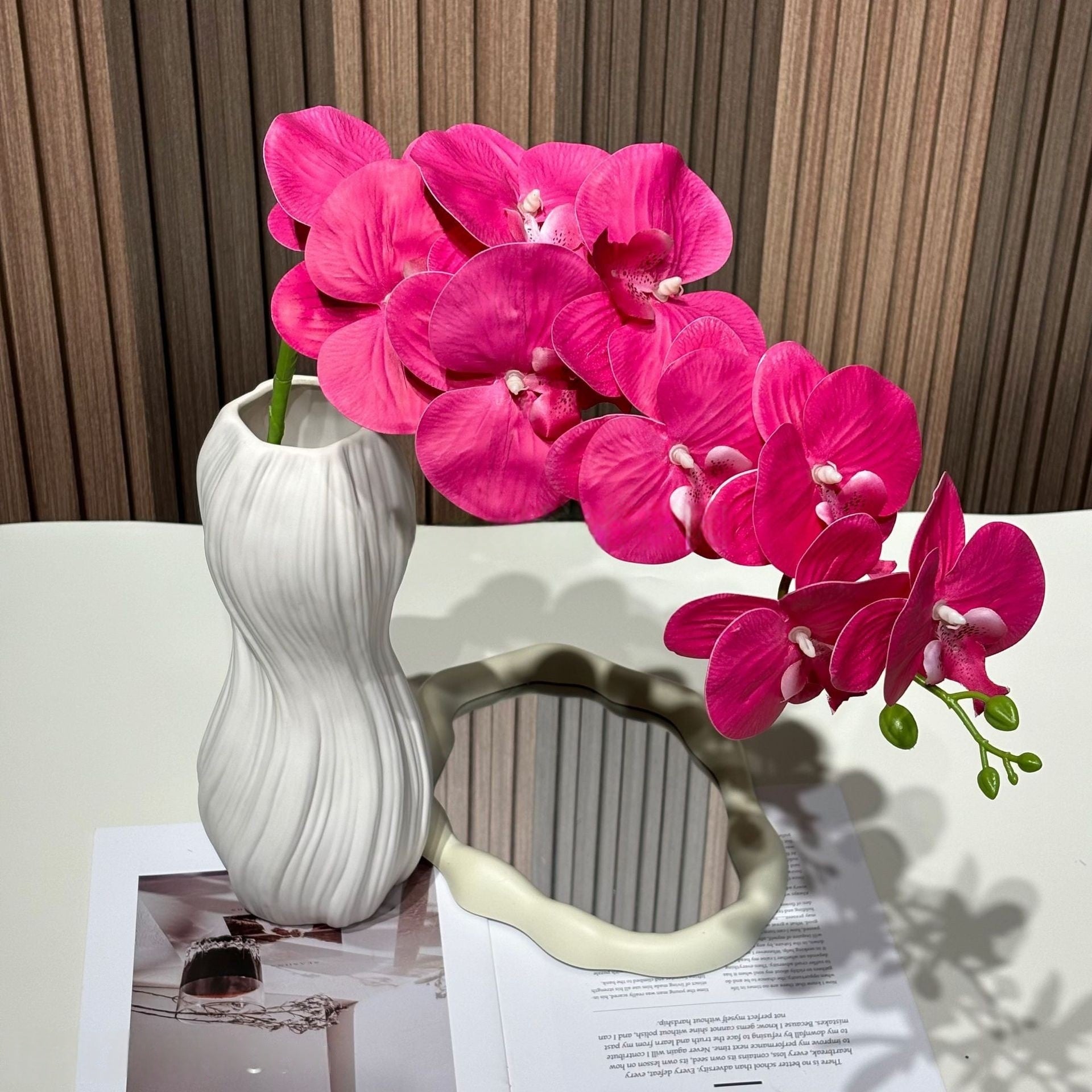 Conjunto de Flores Artificiales Negras y Rosas – Decoración Moderna para Fondo de Fiesta de Cumpleaños con Arreglo Floral Falso FA-255