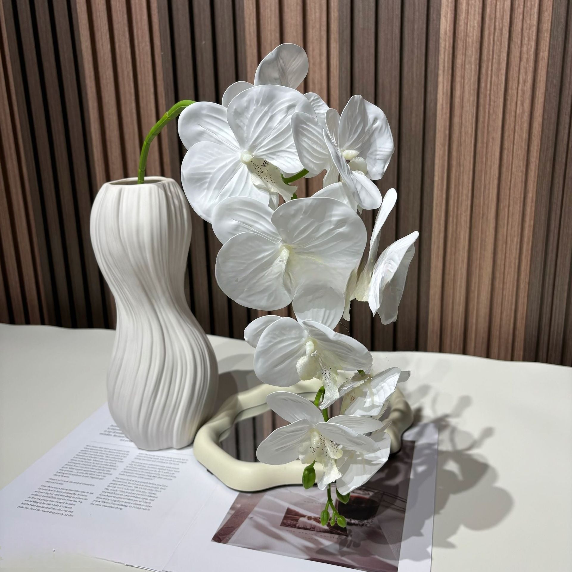 Schwarz-rosa Kunstblumen-Set – Moderne Geburtstagsparty-Hintergrunddekoration mit Kunstblumenarrangement FA-255