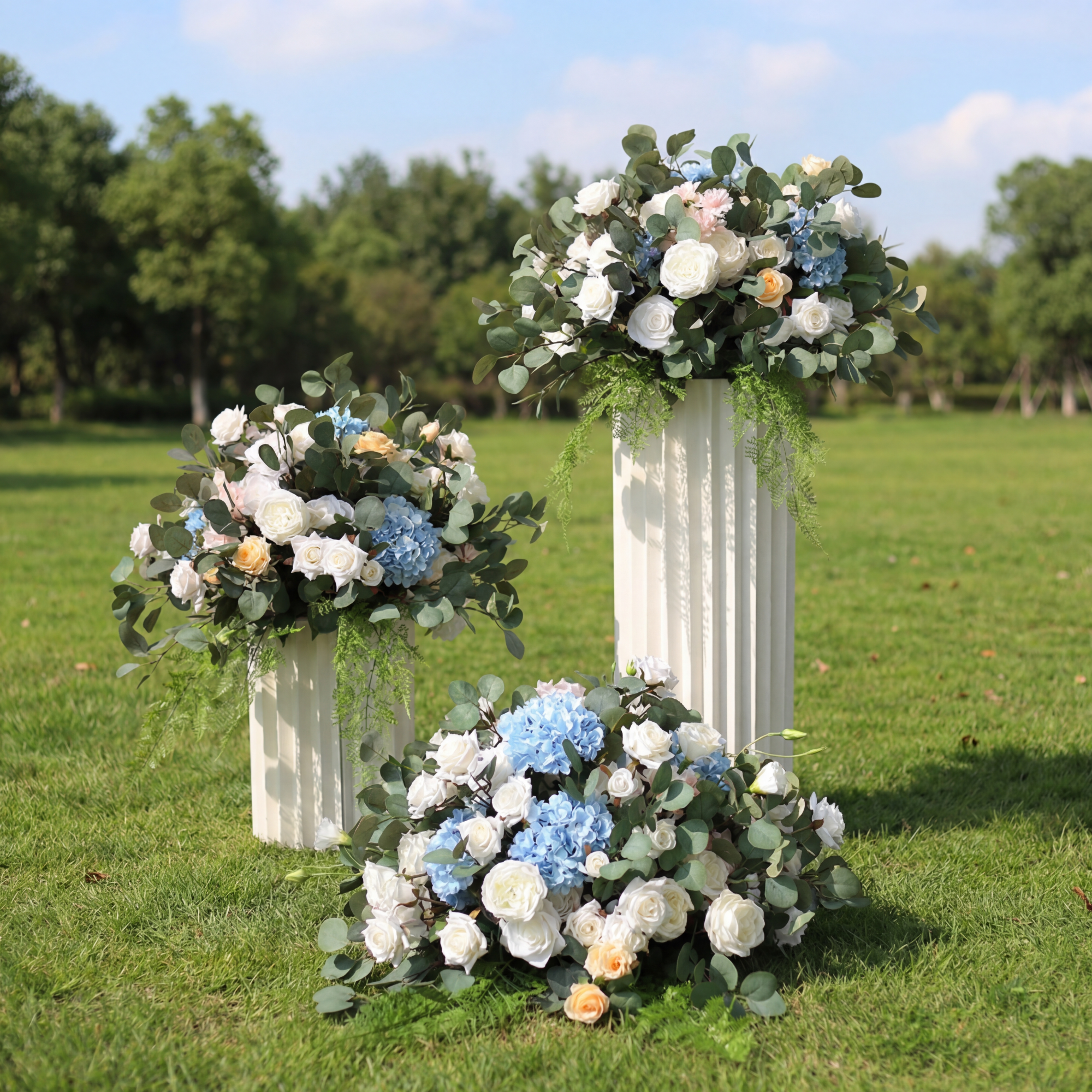 결혼식 꽃 장식 인조 꽃 볼 이벤트 소품 연회, 호텔, 메인 테이블, T-스테이지 통로 배치 및 우아한 인조 꽃 전시 FA-232