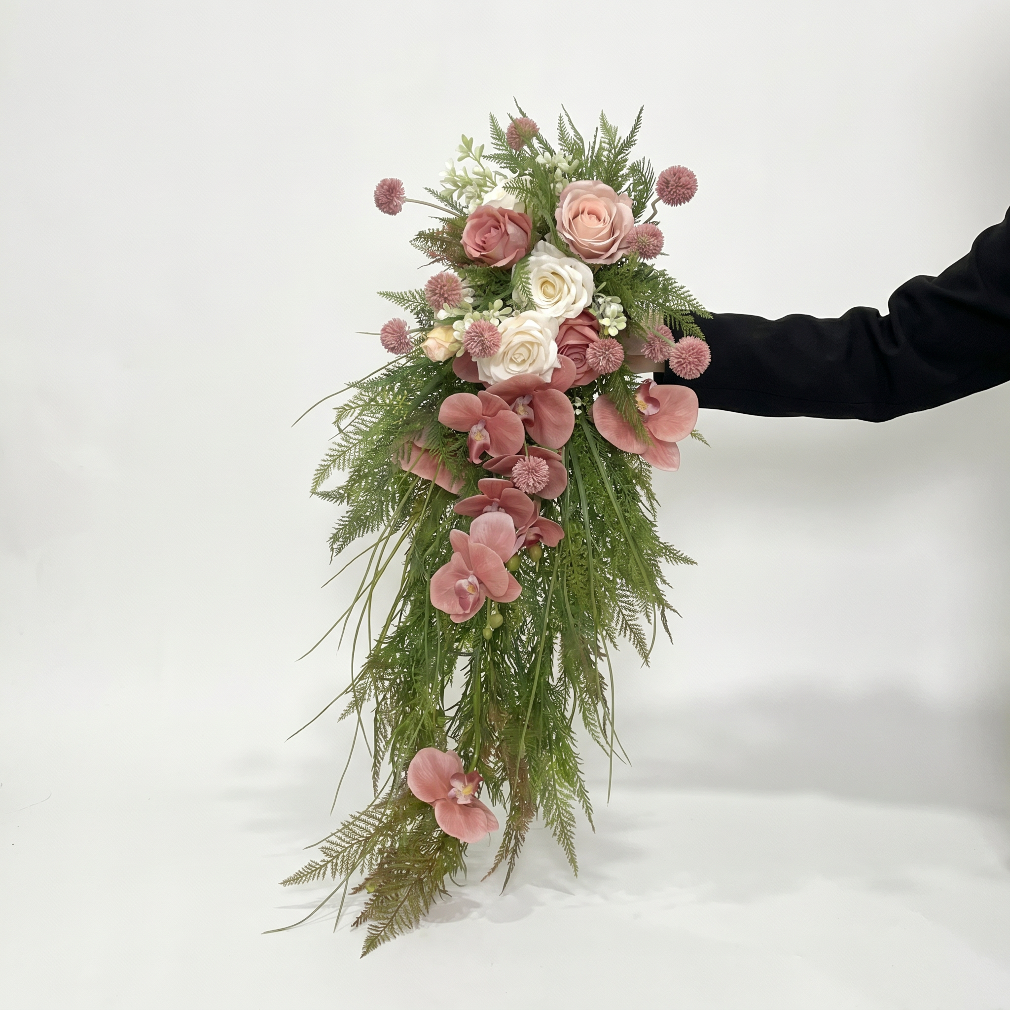 Elegantes Blumenstrauß-Arrangement mit Herbstmotiv | Luxuriöse Kunstblumen für Hochzeiten und Inneneinrichtung VB-113 (ohne Vase)
