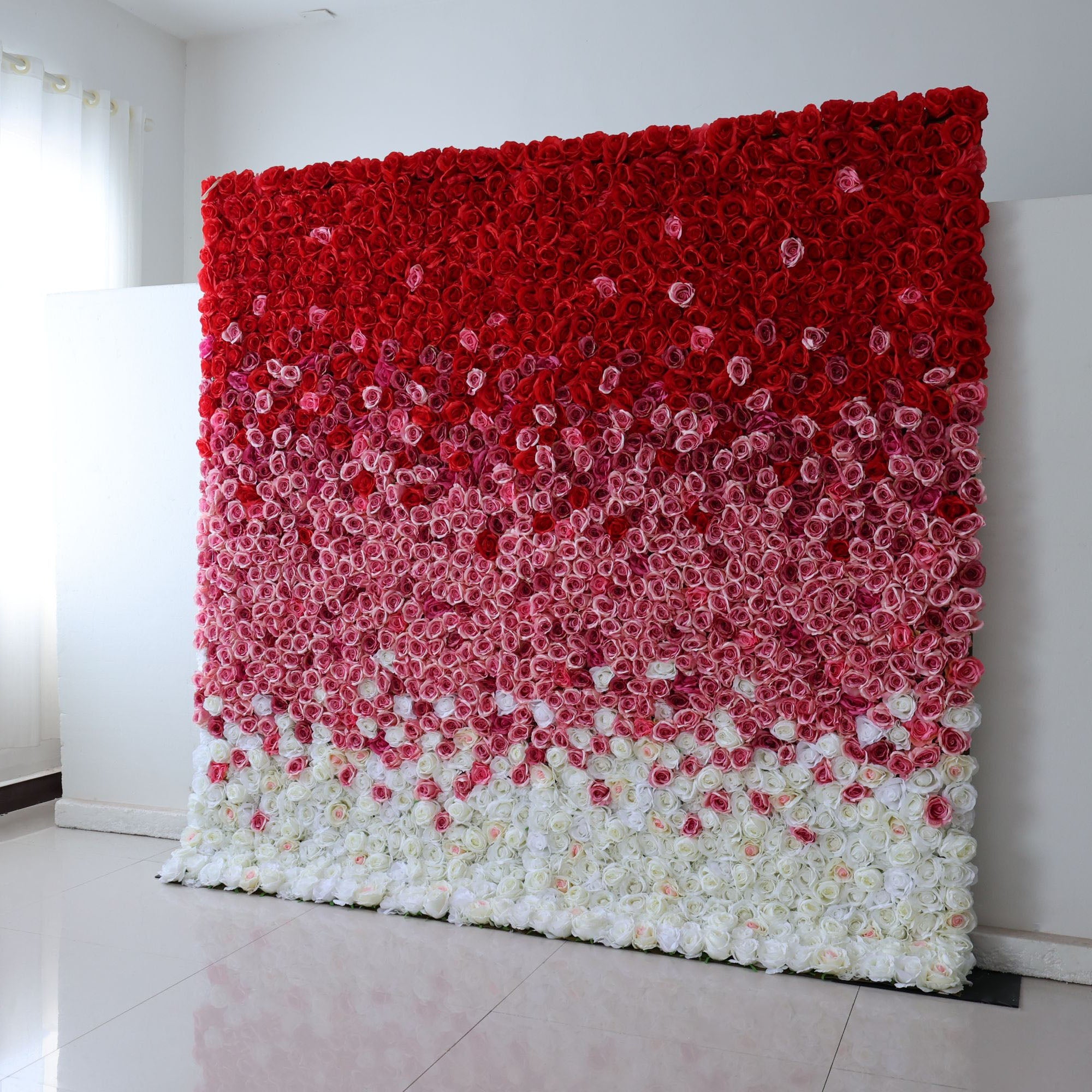 Fleurs Valar Roll Up Tissu Artificiel Rouge à Blanc Dégradé Fleur Mur Toile de Fond de Mariage, Décor de Fête Florale, Photographie d'Événement-VF-338 