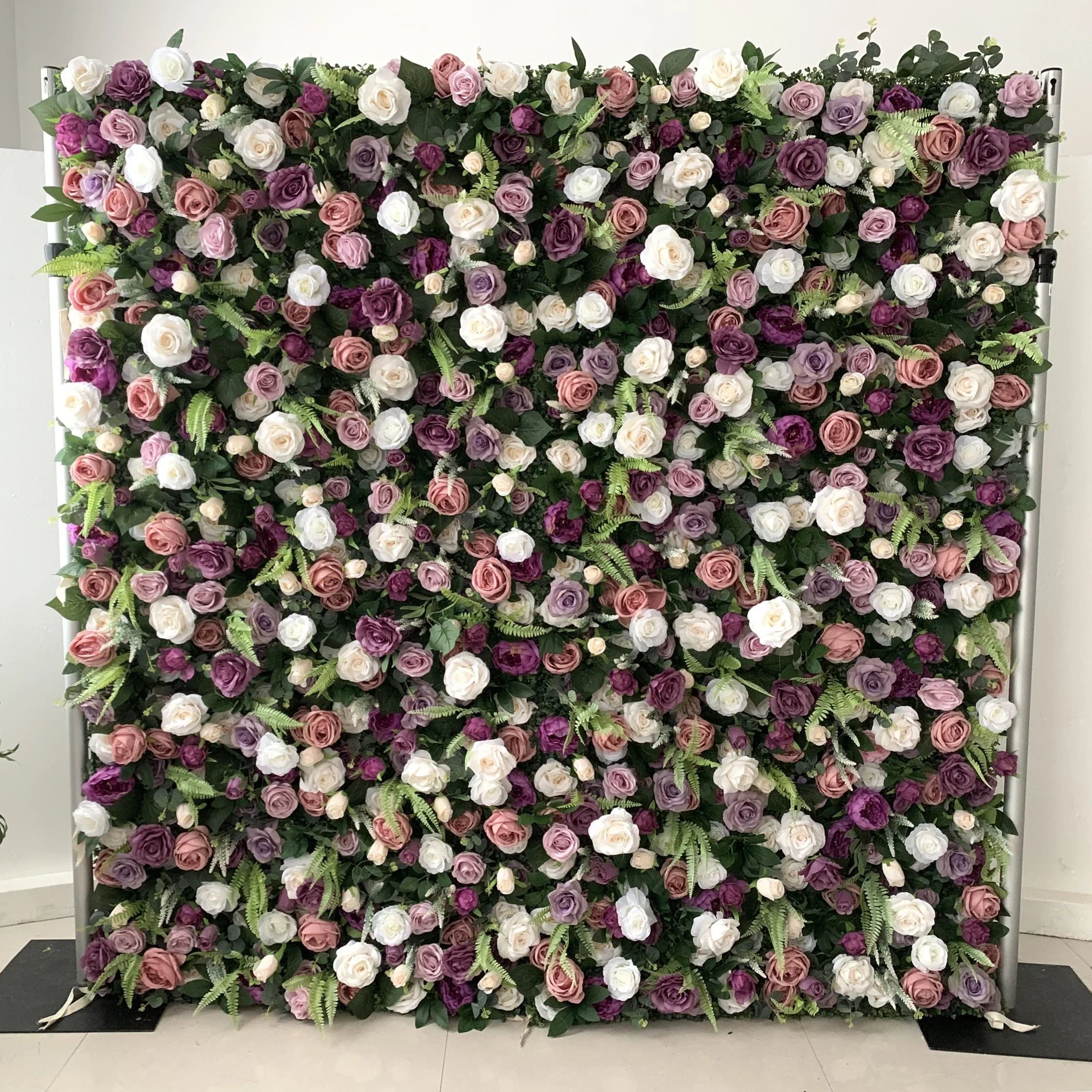 Magnifique mur de fleurs artificielles en tissu enroulé 3D magenta et rose – Parfait pour les mariages en forêt, les événements et la décoration de la maison - VF-154 